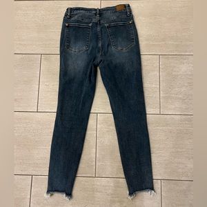 Judy blue crop distressed pants